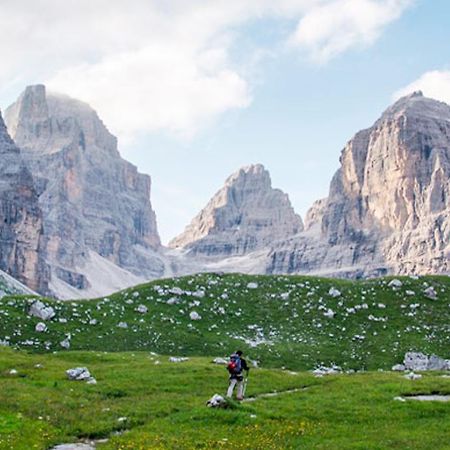 마돈나 디 캄필리오 Campiglio Tre Sassi 아파트 객실 사진